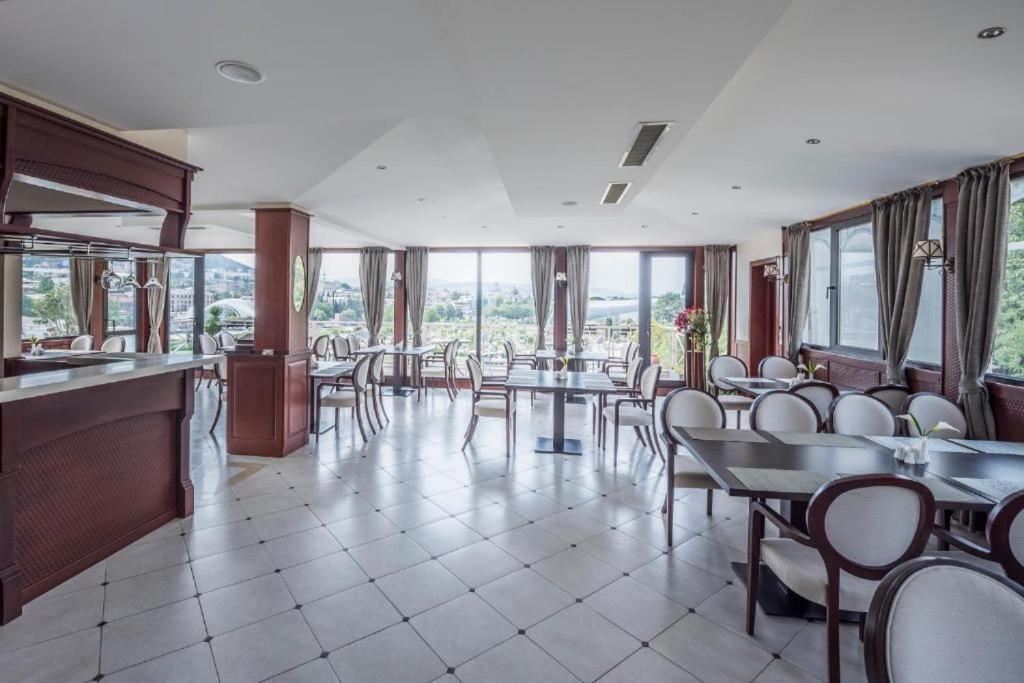 Hotel Rike Park Τυφλίδα Εξωτερικό φωτογραφία